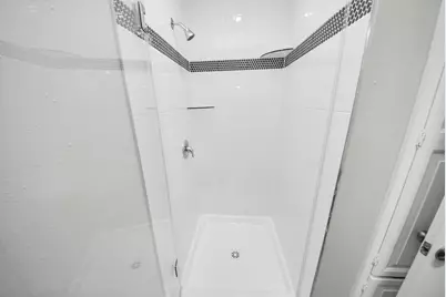 4431 Brandemere Way Street, Houston, TX 77066 - Photo 16