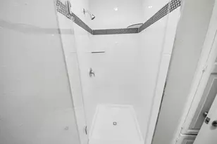 4431 Brandemere Way St, Houston, TX 77066 - Photo 16