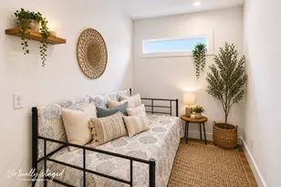 908 Muncie Ave, Dallas, TX 75212 - Photo 2