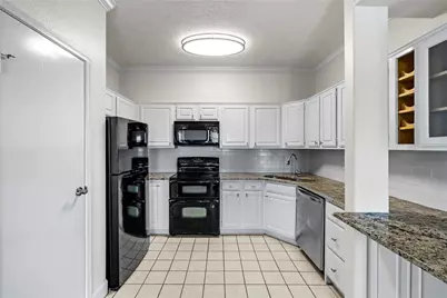 921 Marine Drive #340, Galveston, TX 77550 - Photo 4
