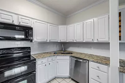 921 Marine Drive #340, Galveston, TX 77550 - Photo 8
