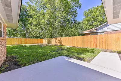 5622 Canterway Drive, Houston, TX 77048 - Photo 24
