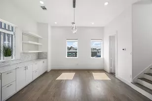 2111 McGowen St, Houston, TX 77004 - Photo 18