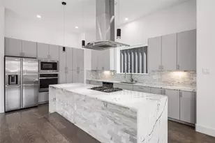 2111 McGowen St, Houston, TX 77004 - Photo 12