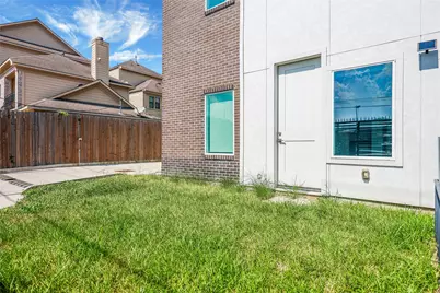 2111 McGowen Street, Houston, TX 77004 - Photo 34