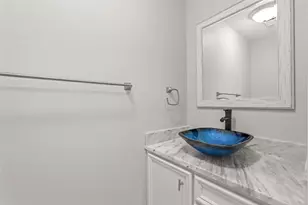 4822 Hillswick Dr, Sugar Land, TX 77479 - Photo 12