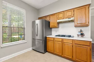 34 Plum Blossom Pl, The Woodlands, TX 77381 - Photo 12