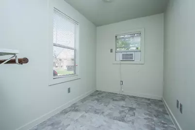 505 E 32nd Street #1, Houston, TX 77018 - Photo 10