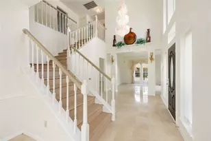 9718 Deverell Dr, Sugar Land, TX 77498 - Photo 6