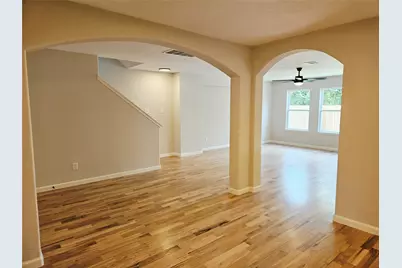4227 Richmeadow Drive, Houston, TX 77048 - Photo 10