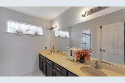 11514 Altic Lane Court, Houston, TX 77066 - Photo 10