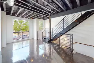 310 S Jensen Dr, Houston, TX 77003 - Photo 4