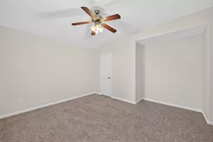 14803 Summer Knoll Ln, Houston, TX 77044 - Photo 30