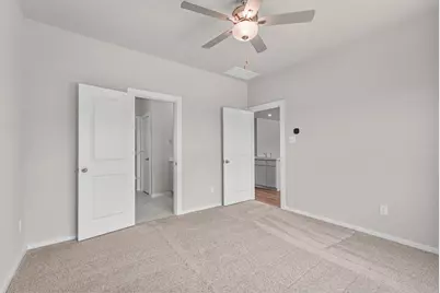 226 Magnolia Laurel Drive, Alvin, TX 77511 - Photo 14