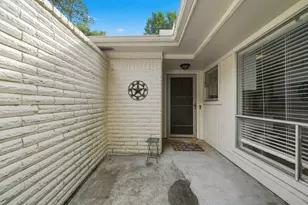 25402 Pepper Ridge Ln, Spring, TX 77373 - Photo 4