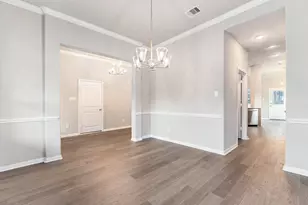 229 Crestview Dr, West Columbia, TX 77486 - Photo 4