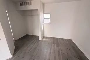 7901 Cambridge St, Houston, TX 77054 - Photo 4