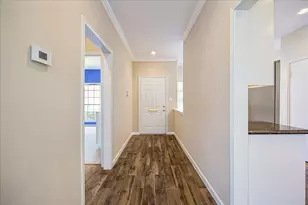 1714 S Gessner Rd, Houston, TX 77063 - Photo 8