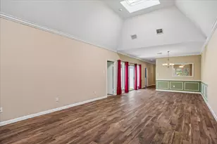 1714 S Gessner Rd, Houston, TX 77063 - Photo 12