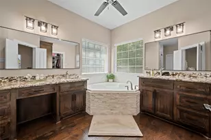 572 Pinchback Dr, Anahuac, TX 77514 - Photo 22