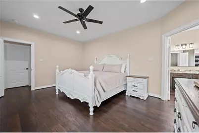 572 Pinchback Drive, Anahuac, TX 77514 - Photo 20