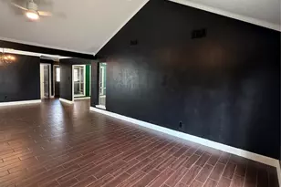 15443 Peermont St, Houston, TX 77062 - Photo 12