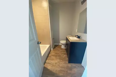 8246 Lanham  B Lane, Houston, TX 77075 - Photo 14