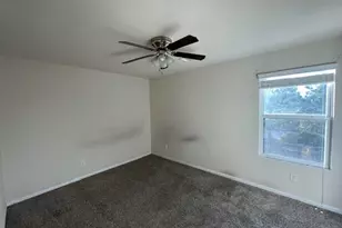 8115 Redbud Point Ln, Houston, TX 77049 - Photo 10