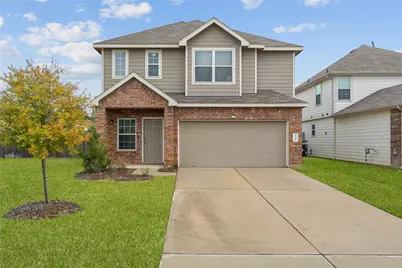 2205 Angie Kaye Drive, Conroe, TX 77301 - Photo 2