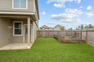 2205 Angie Kaye Dr, Conroe, TX 77301 - Photo 38