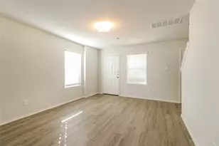 2536 N Lina Ct, Conroe, TX 77301 - Photo 8