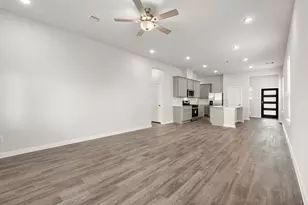 4010 Bay Ct, Brookshire, TX 77423 - Photo 8