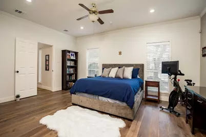 8915 Wallington Drive, Houston, TX 77096 - Photo 10