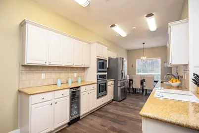 8915 Wallington Drive, Houston, TX 77096 - Photo 16