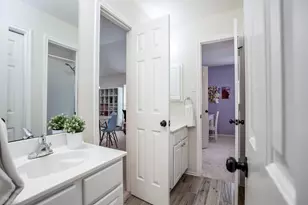 8915 Wallington Dr, Houston, TX 77096 - Photo 28