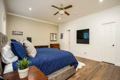 8915 Wallington Drive, Houston, TX 77096 - Photo 8