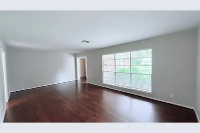11119 Atwell Drive, Houston, TX 77096 - Photo 4