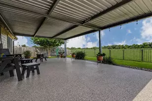 546 Green Meadows Dr, West Columbia, TX 77486 - Photo 24