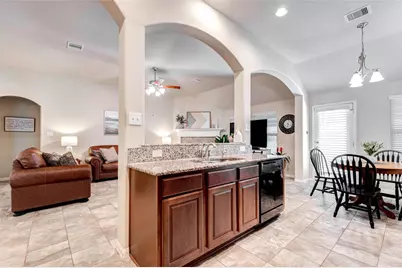 546 Green Meadows Drive, West Columbia, TX 77486 - Photo 6