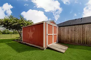 546 Green Meadows Dr, West Columbia, TX 77486 - Photo 26