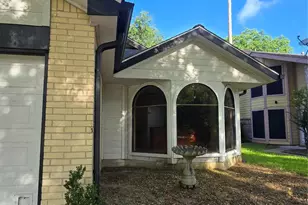 1614 Bradney Dr, Houston, TX 77077 - Photo 2