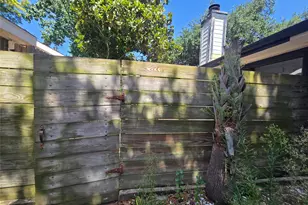 1614 Bradney Dr, Houston, TX 77077 - Photo 28