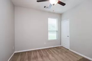 5911 Rivergrove Park Dr, Humble, TX 77346 - Photo 10