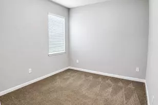 124 Camelot Pl Ct, Conroe, TX 77304 - Photo 20
