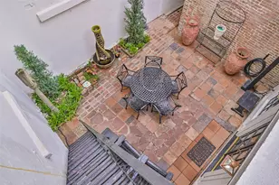 217 Tremont St, Galveston, TX 77550 - Photo 20