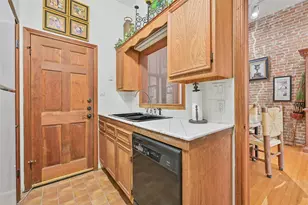 217 Tremont St, Galveston, TX 77550 - Photo 30