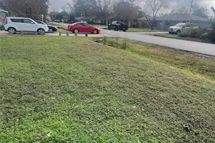 1203 Castledale Dr, Houston, TX 77037 - Photo 8