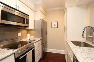 3402 Garrott St, Houston, TX 77006 - Photo 8