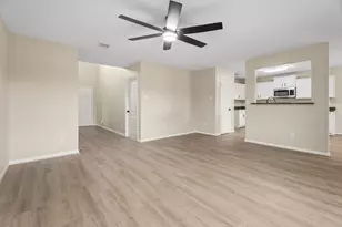 4218 Jana Drive, Santa Fe, TX 77510 - Photo 4