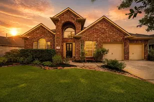 9202 Fernwillow Dr, Spring, TX 77379 - Photo 2